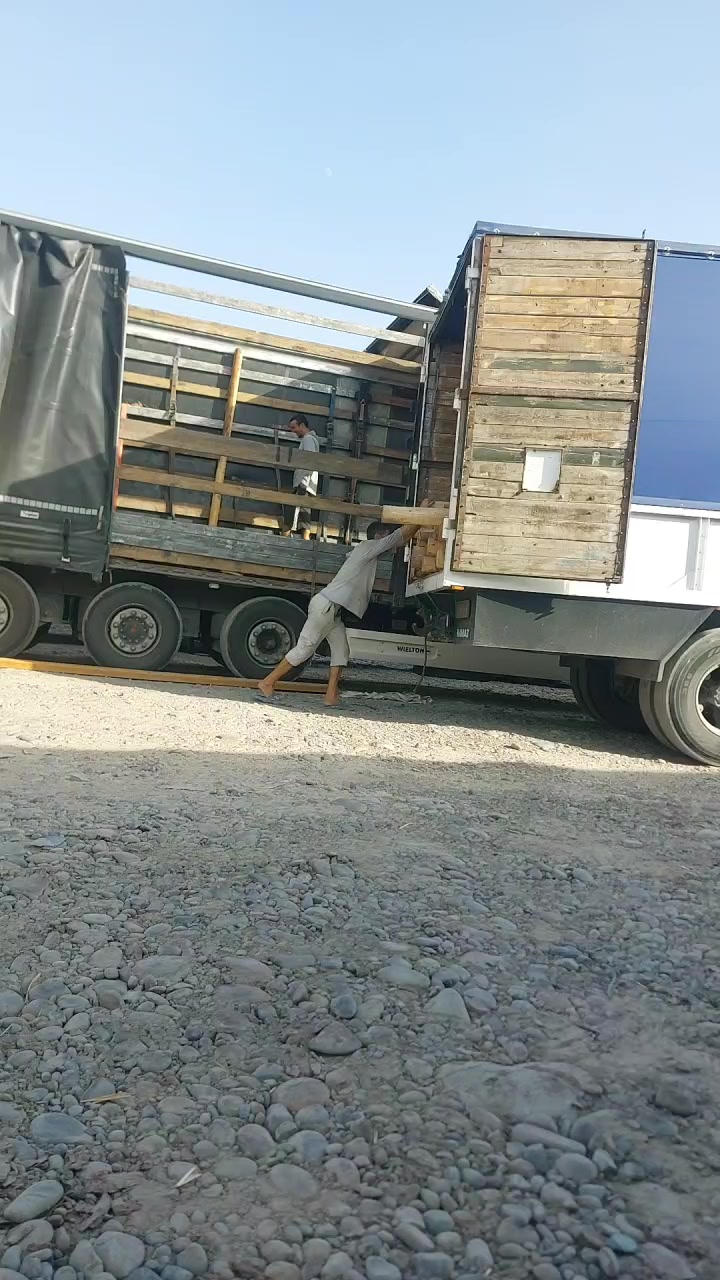 @KAMAZ 770