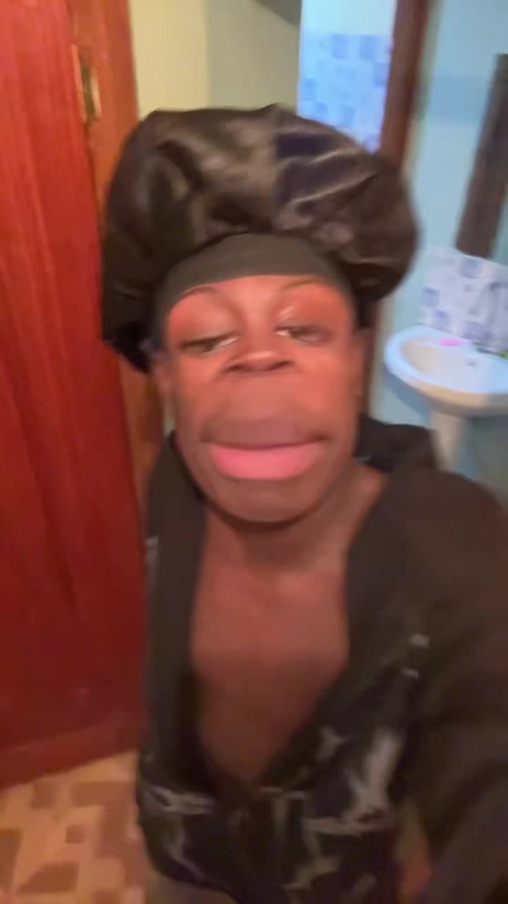 @🕷️