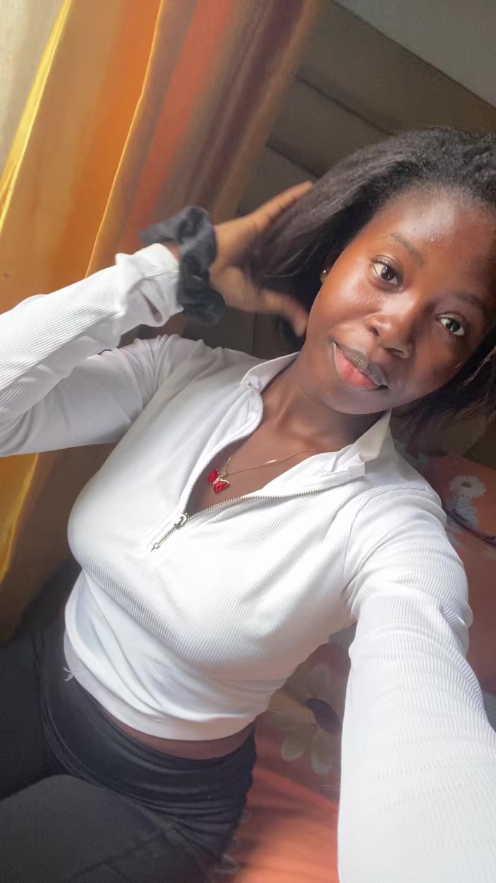 @𝓜𝓼. 𝓜𝓲𝓻𝓪𝓬𝓵𝓮𝓮𝓮!!😻