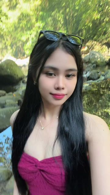 @urgirlmarney