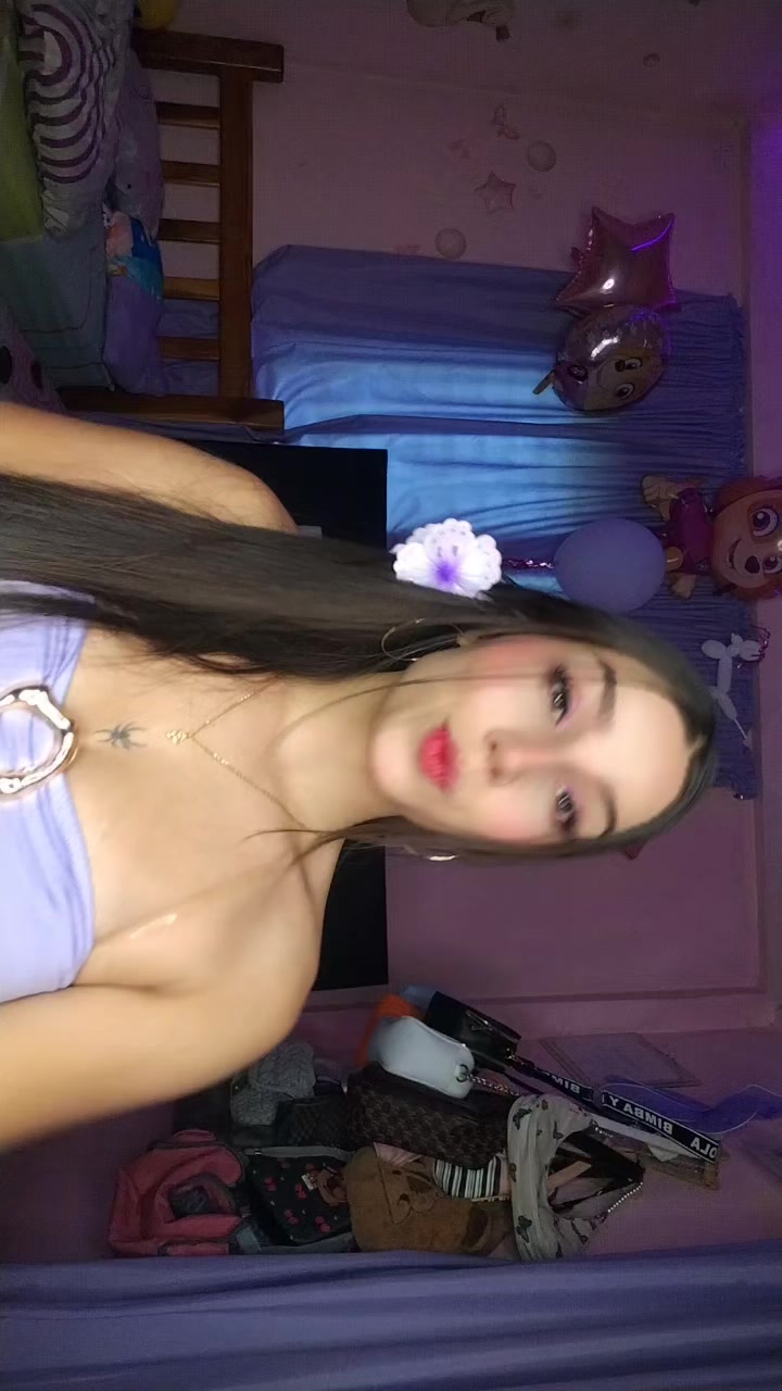 @๐๐ ๐๐ฏ๐ข๐ฐ๐ฆ๐ฑ๐ ๐.