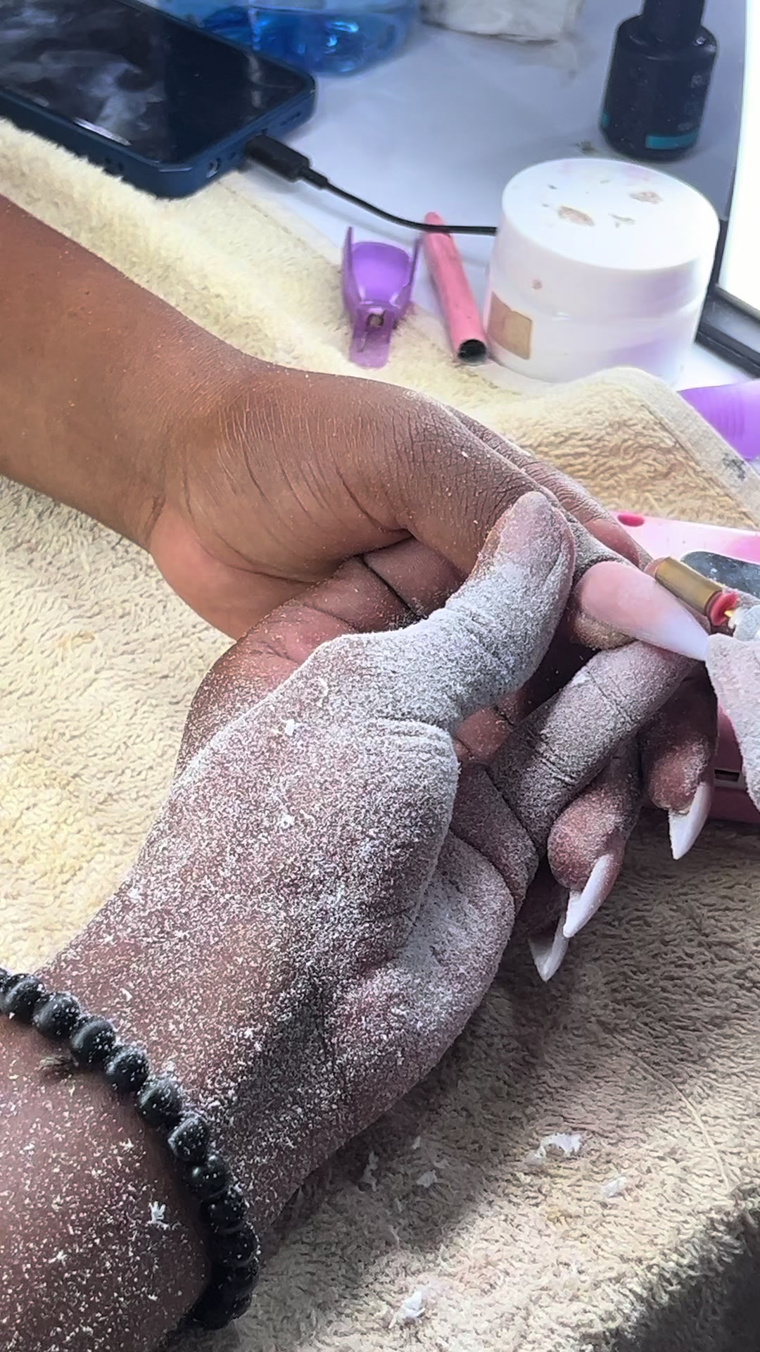 @ELVOMS nails & Beauty SPA 001