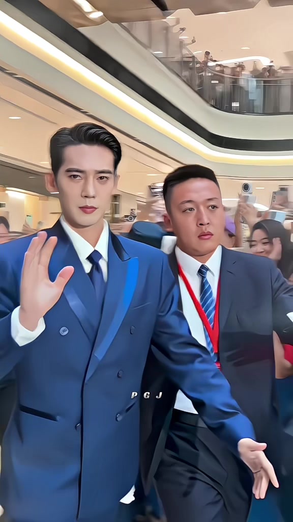 @𝙔𝙎.