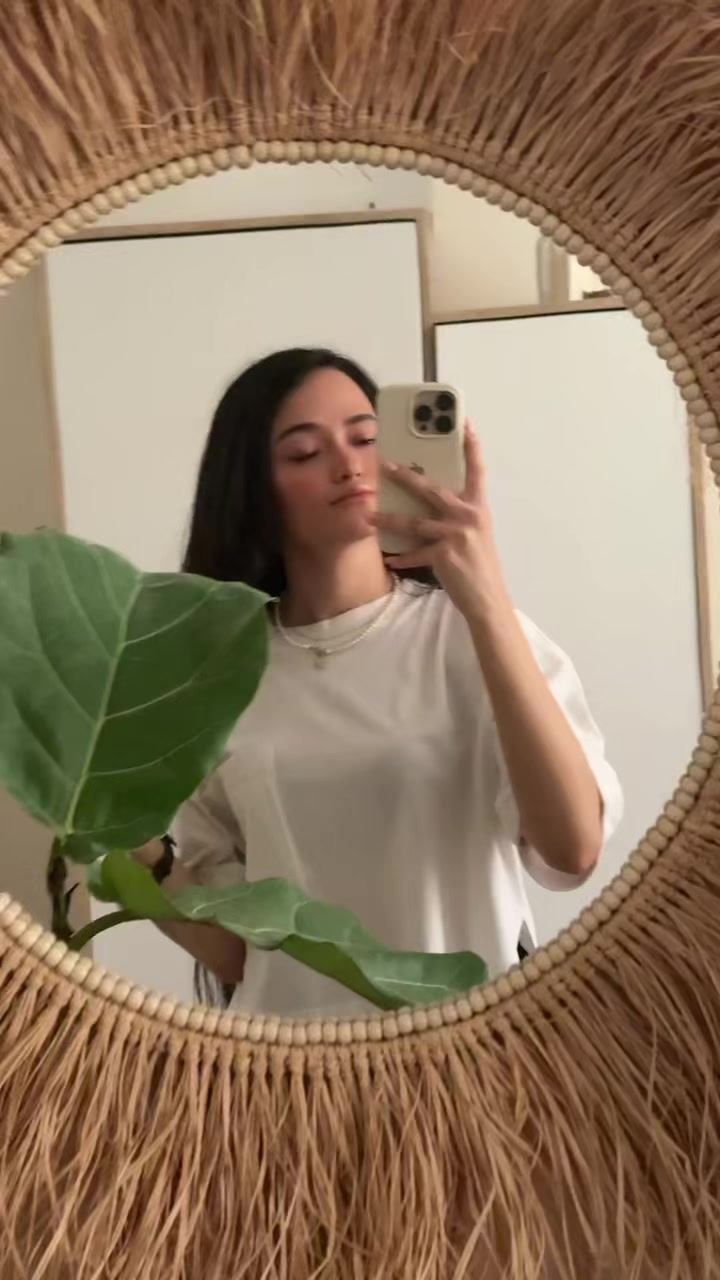 @Melika Aghaei