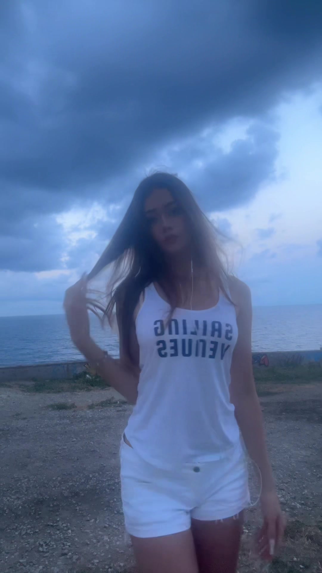 @nnnlllliiilli