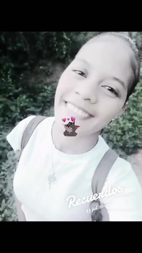 @𝓨𝓪𝓷𝓷𝓸𝓻𝔂𝓼 🍒