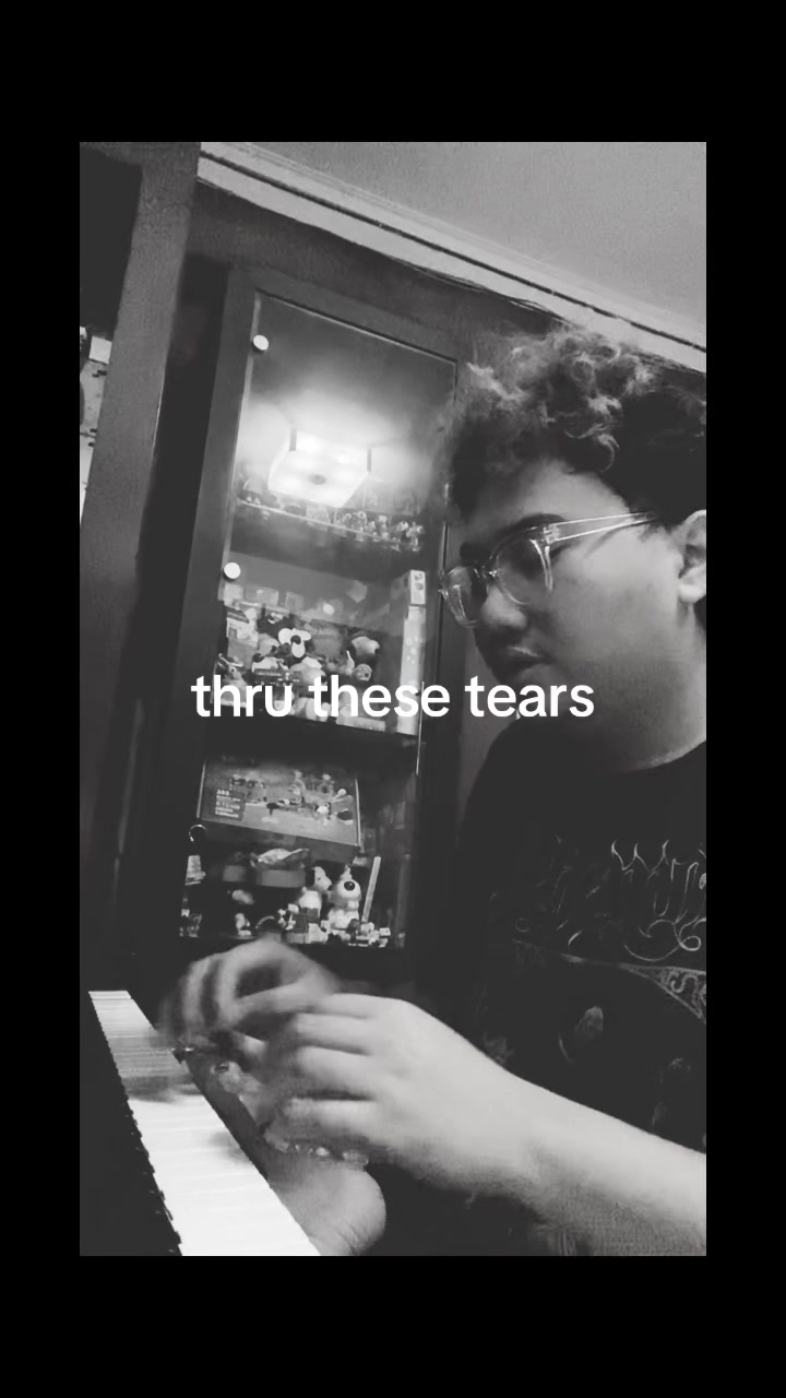 @kapoy