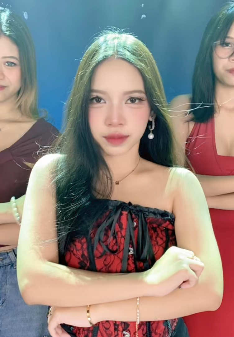 @JKT-001