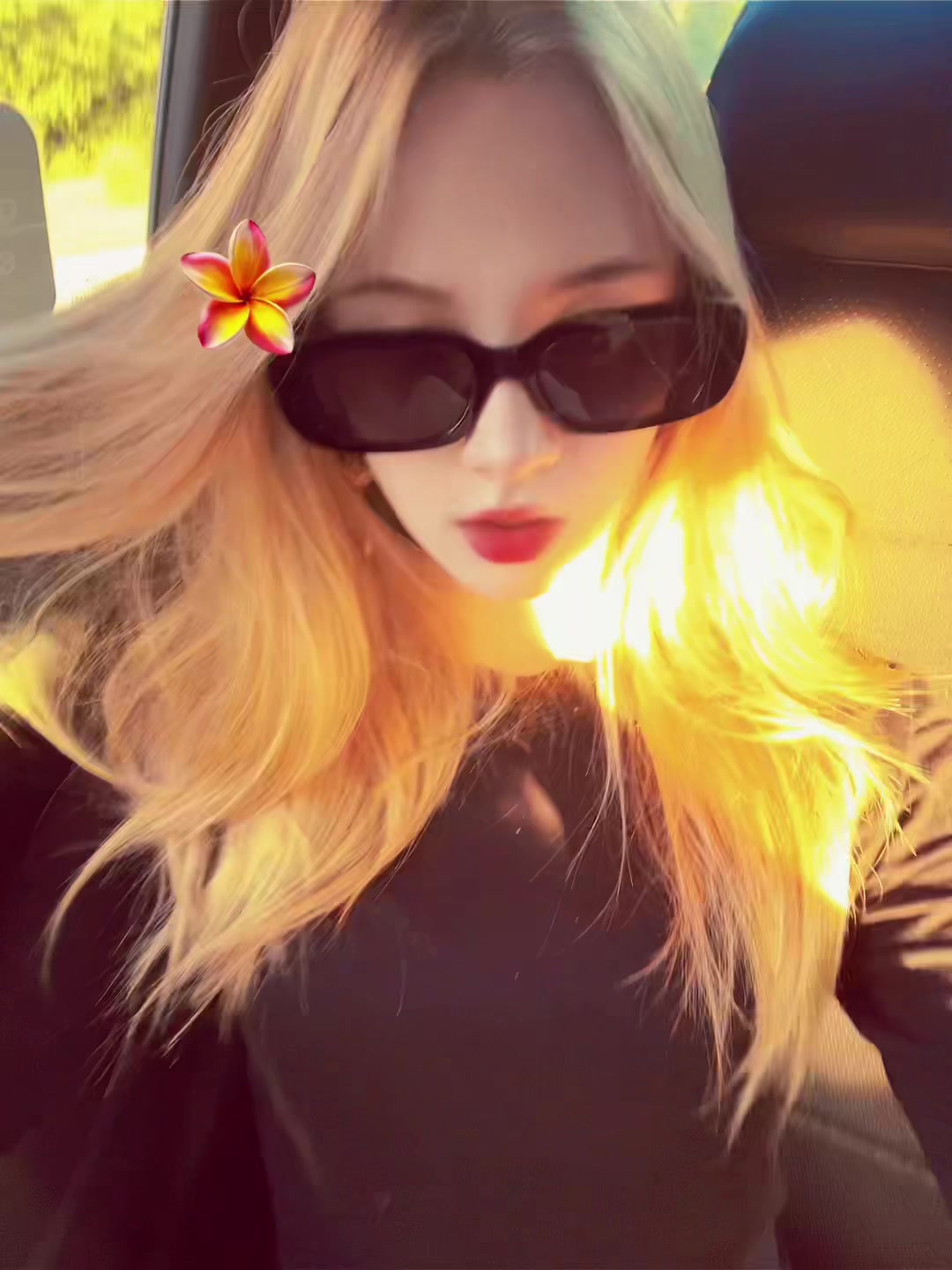 @LilyMillie