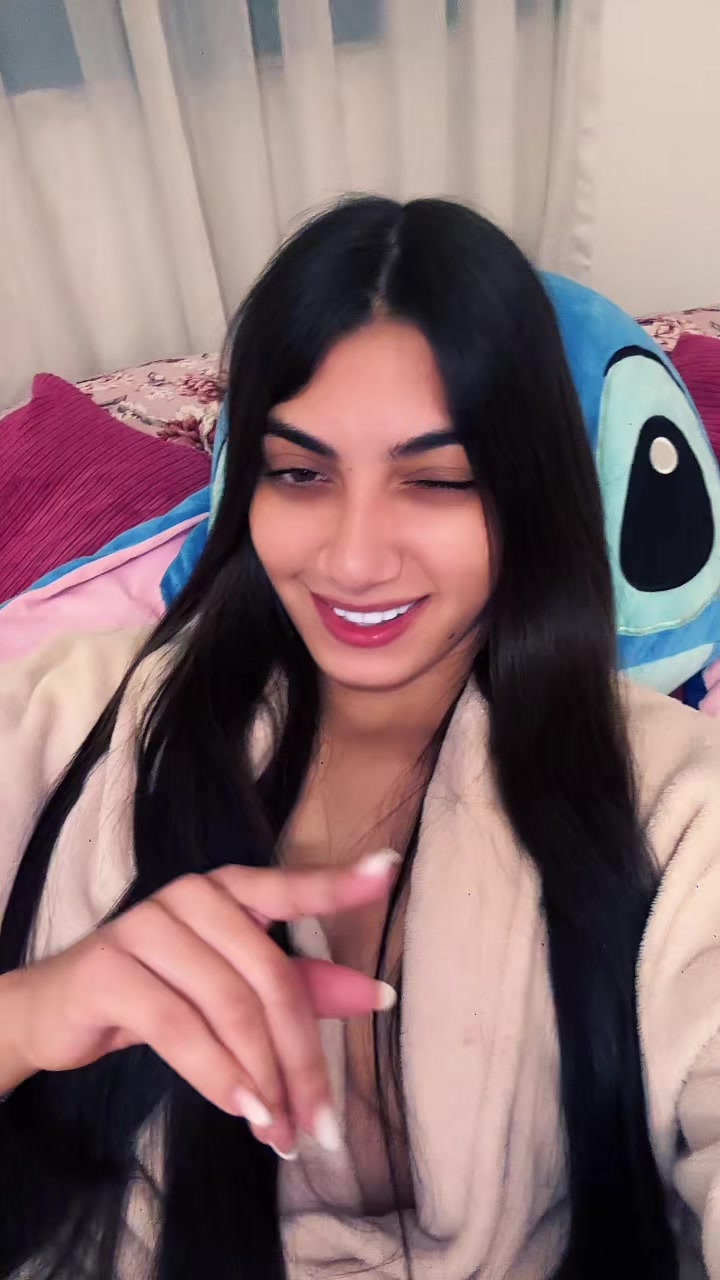 @_agathareis01_