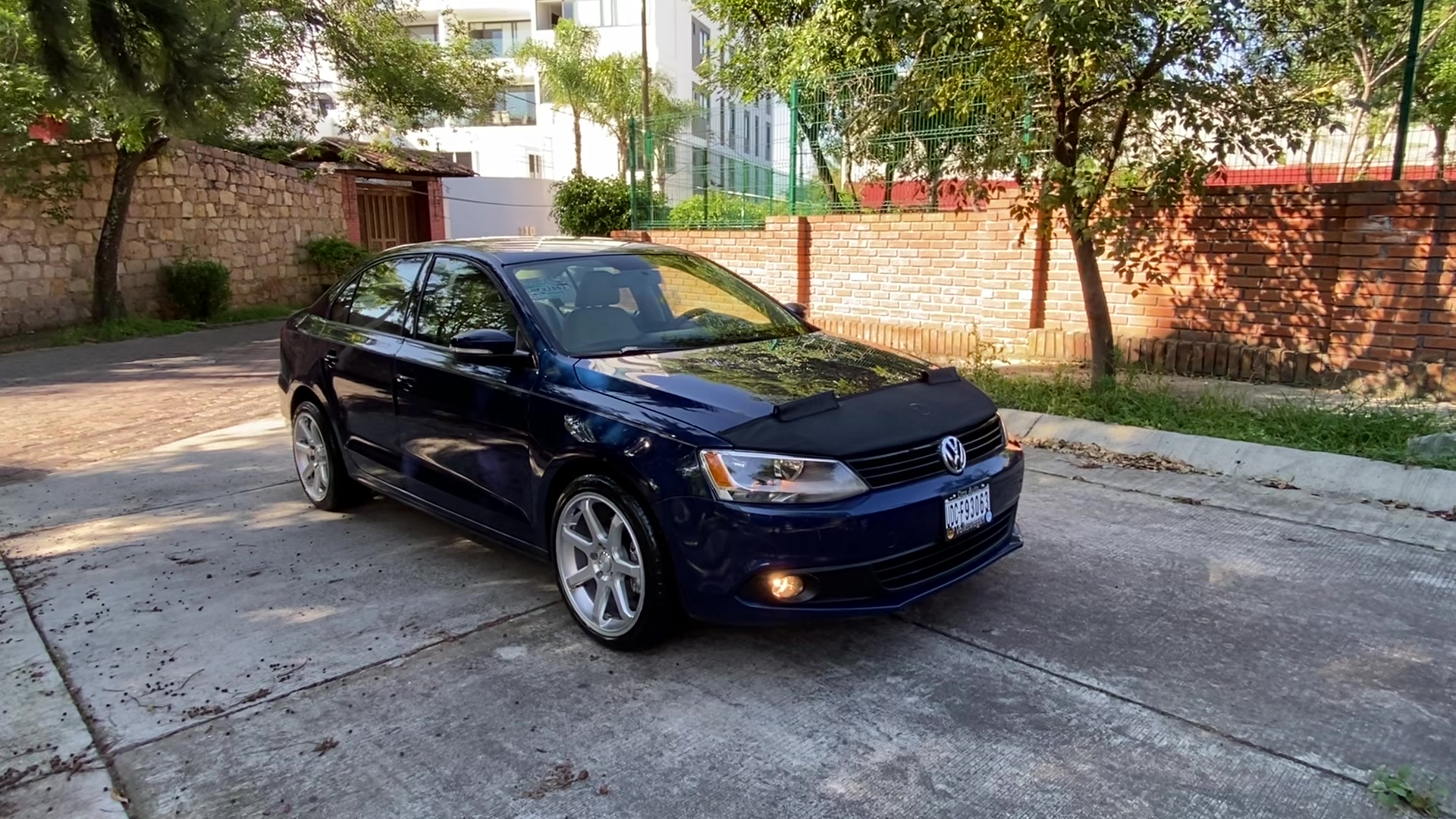 @Javier Luna9359