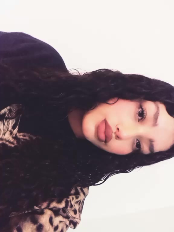 @🧟♀️.