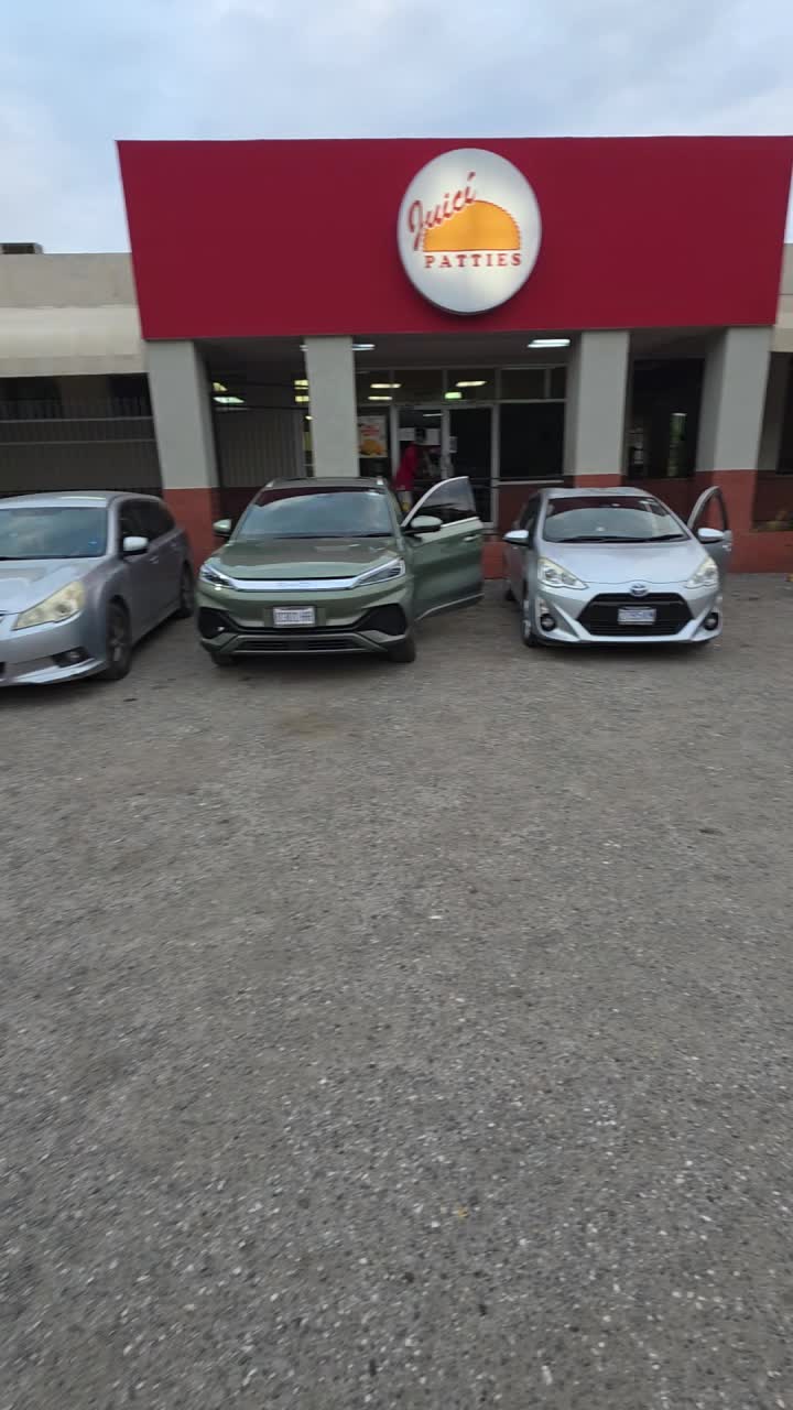 @Roostersworldja