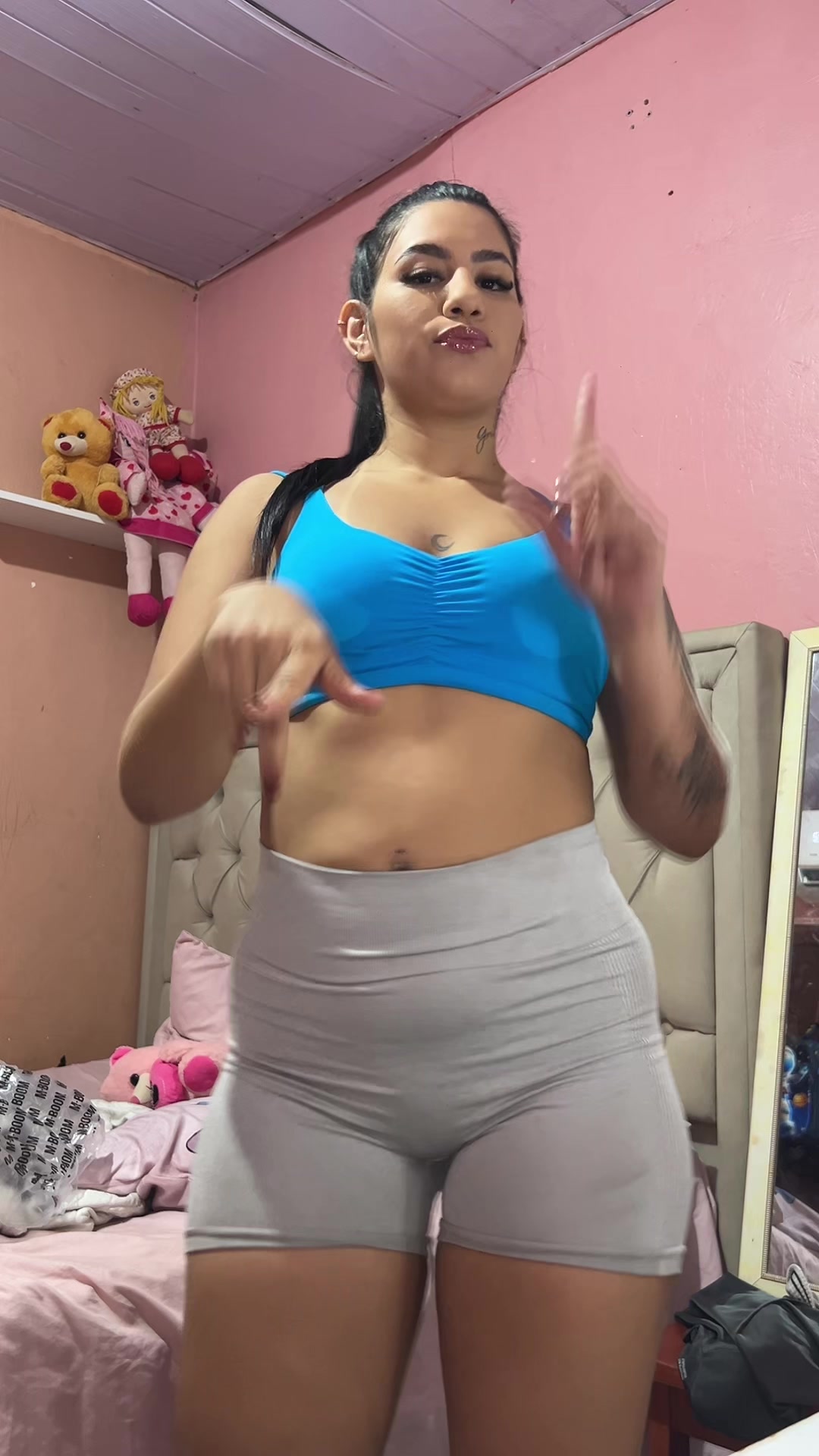 @Tais Aquino_ofc