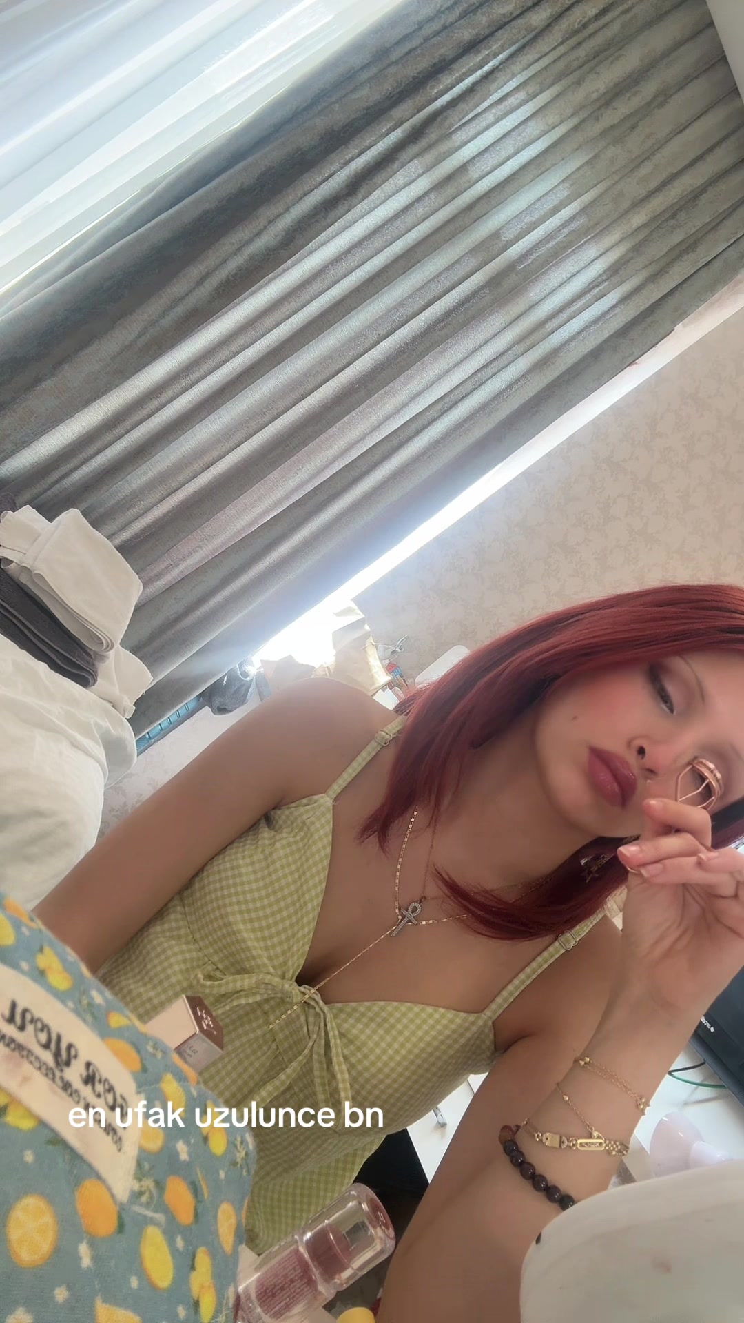 @v1snebrownie