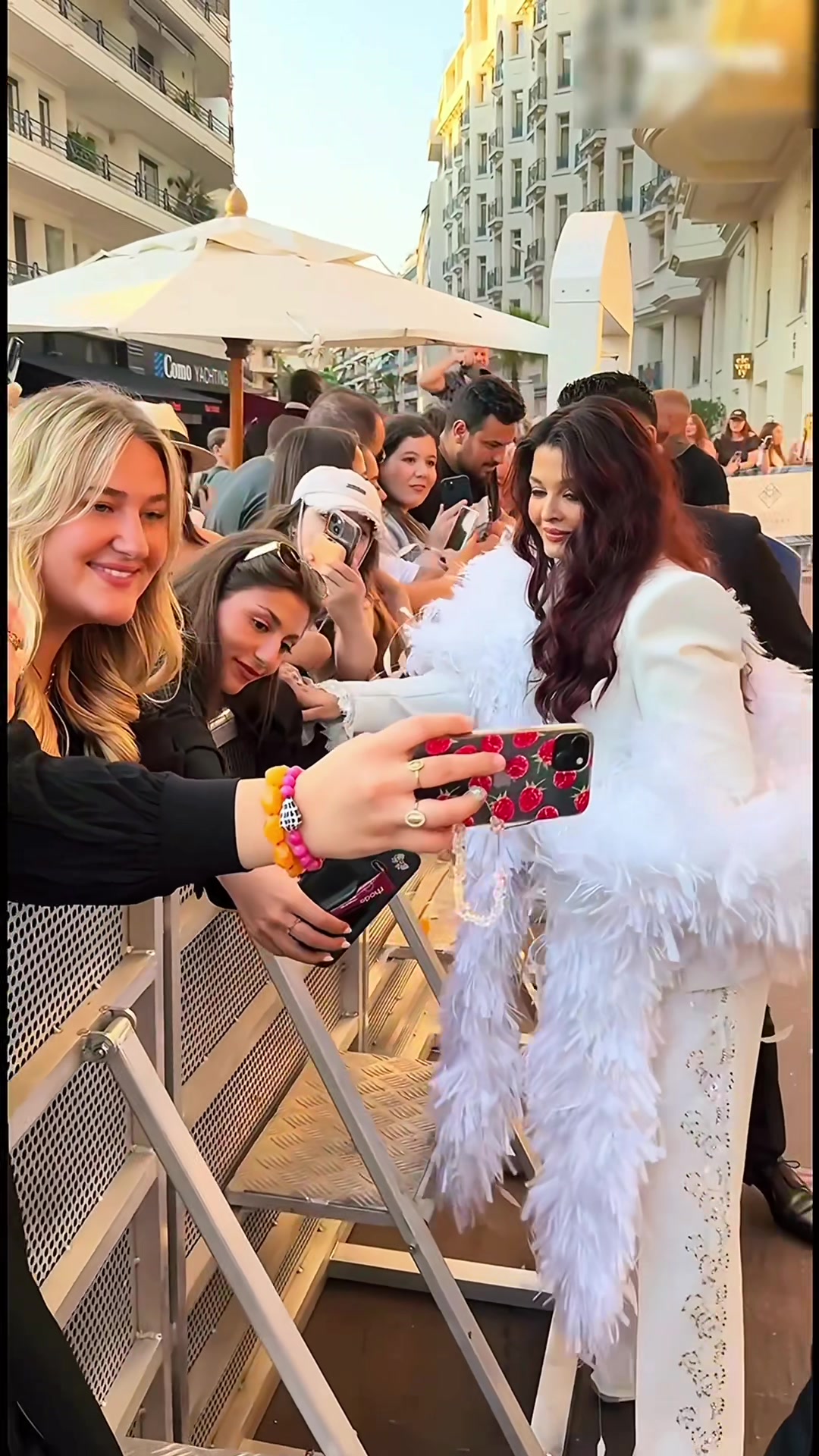 @Aishwarya Forever