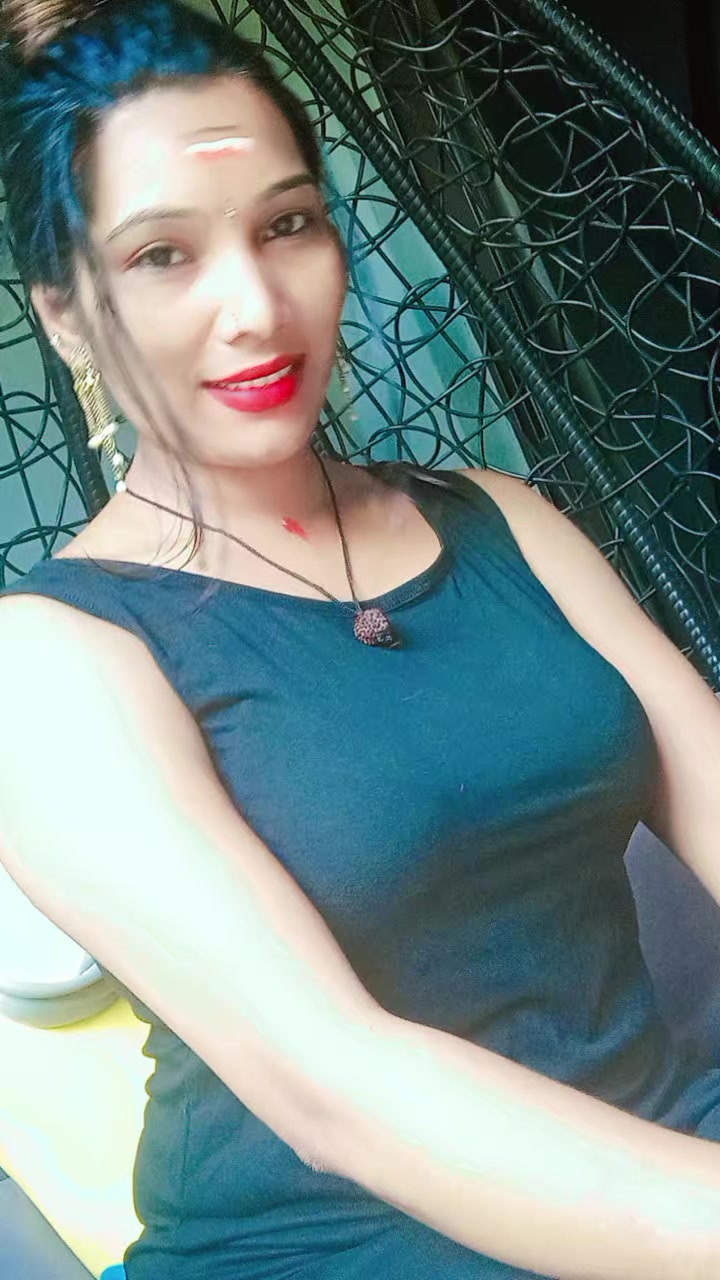 @Kerala 👑 Queen
