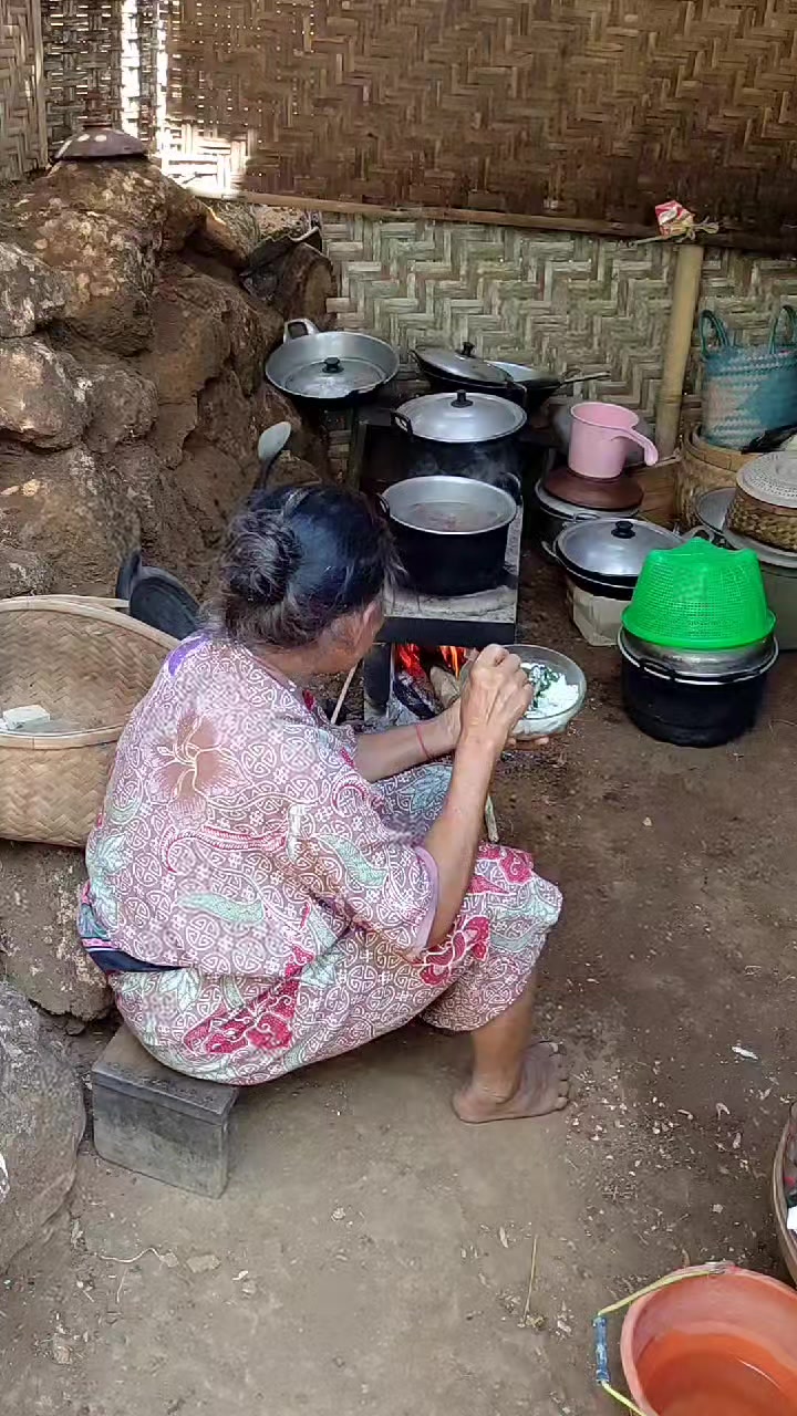 @Sinoman Njayan