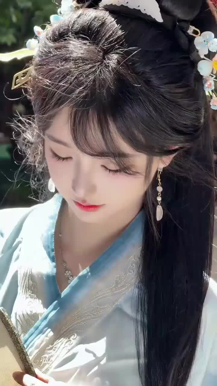 @🇧🇩~莉莉崽~🇨🇳