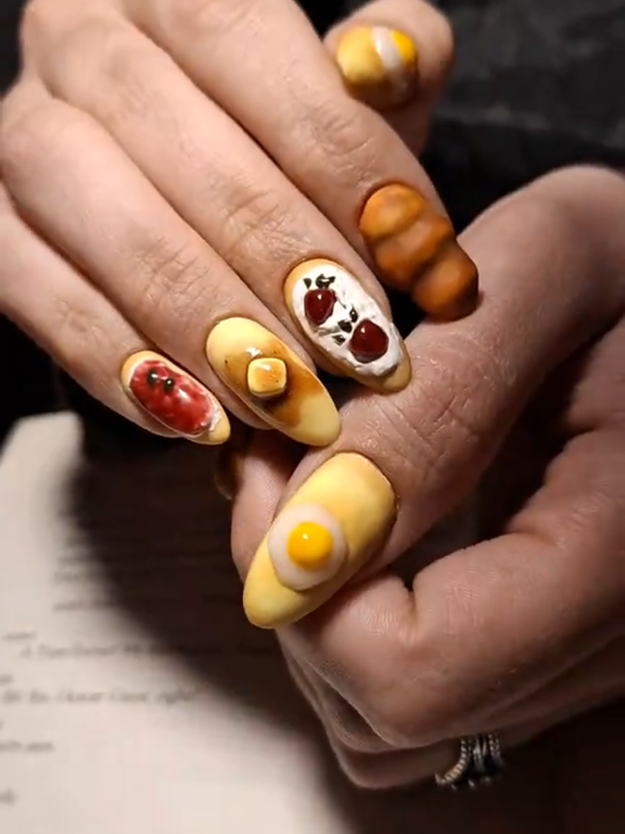 @Crescent Nail Studio