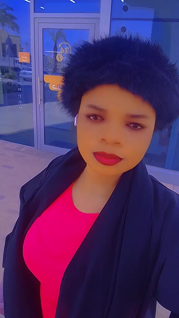 @Queen of the Empire ❤️ 🎶🎵❤️