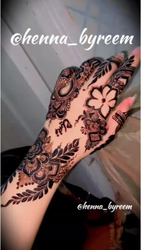 @Henna by Reem