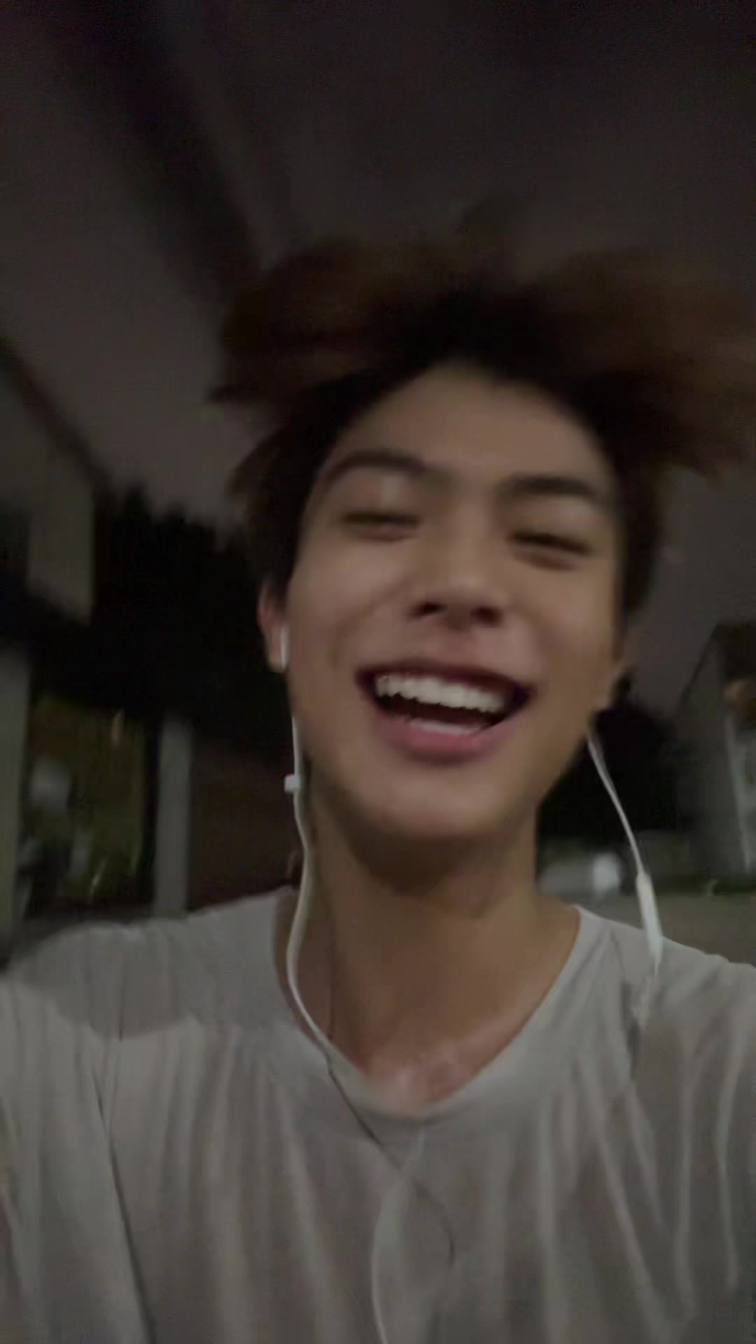 @ผมง่วงครับ