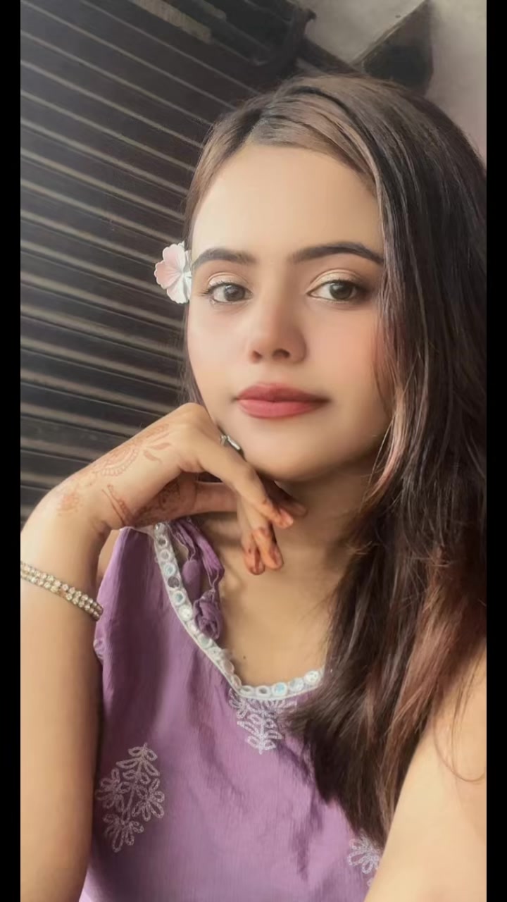@srishty🤎
