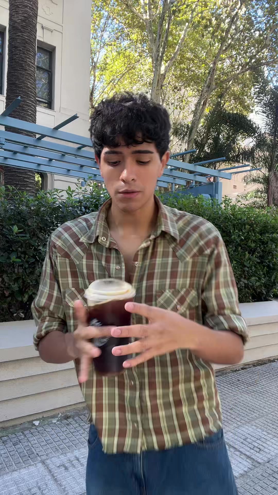 @zeke.varela_