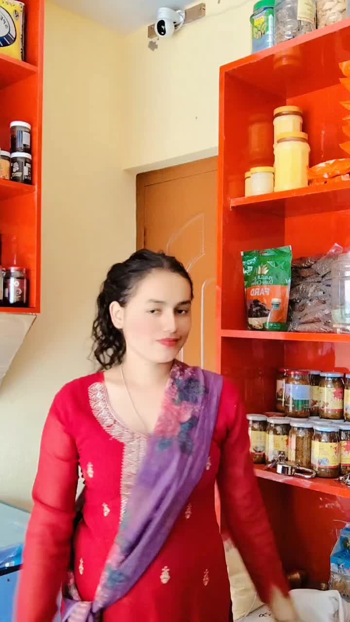@बाहुनी don