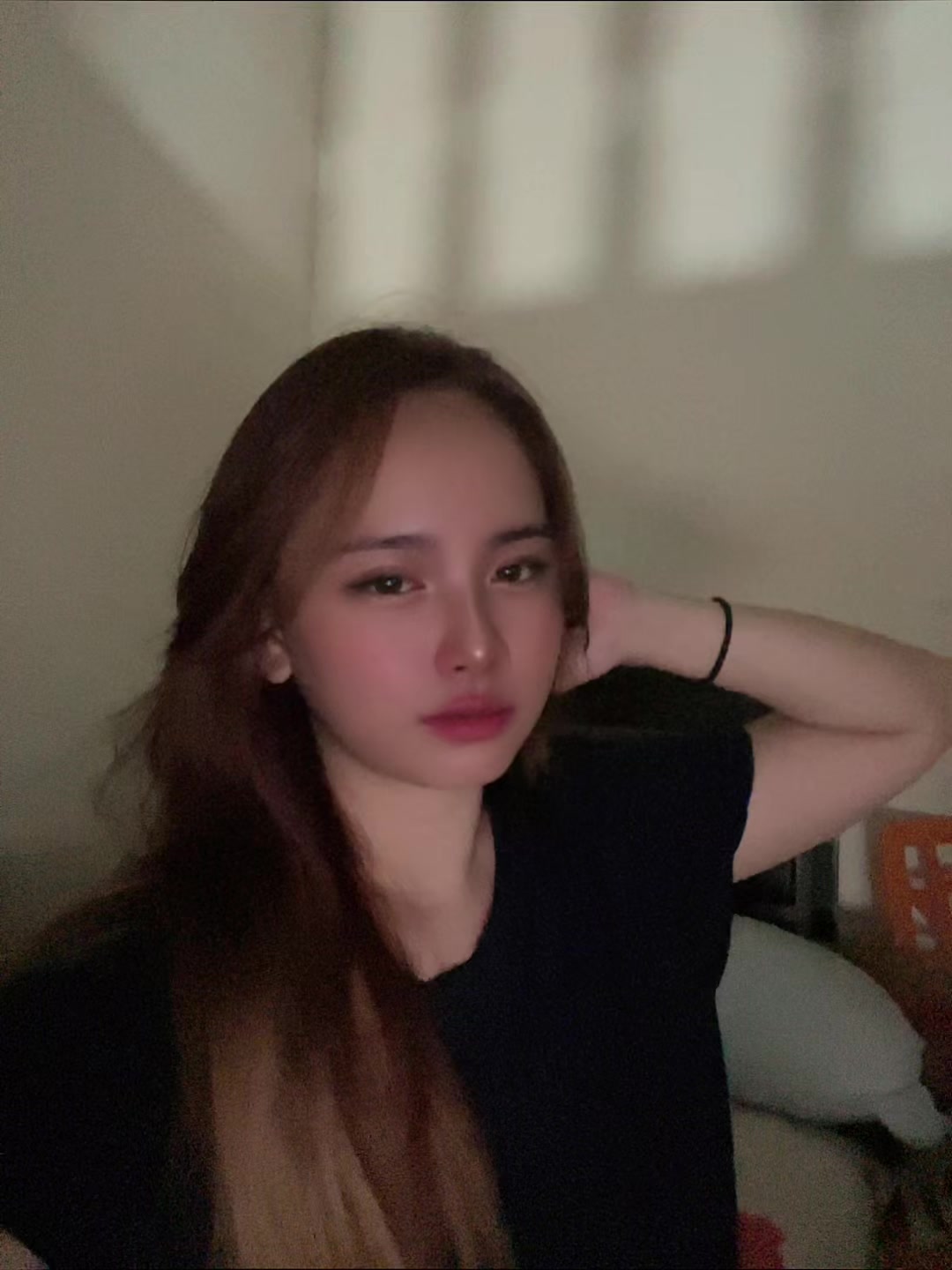@Luna