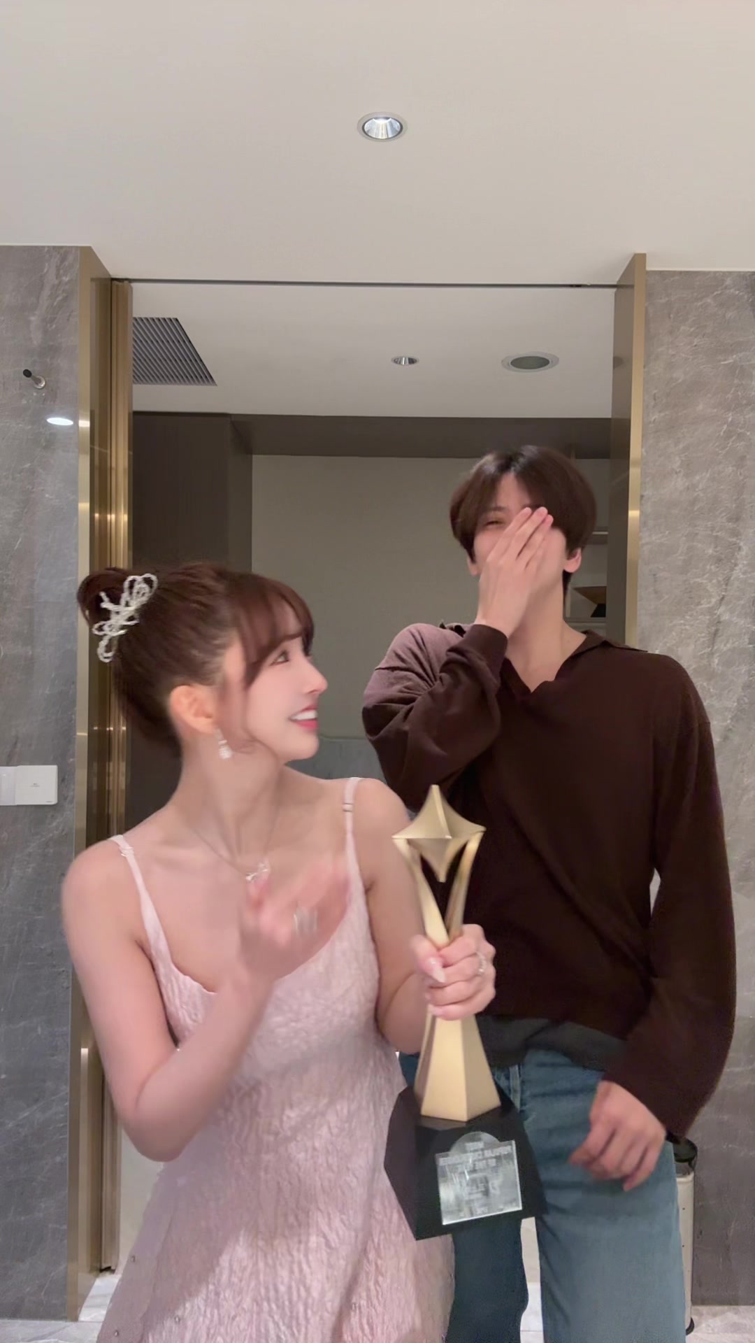 @三上悠亜