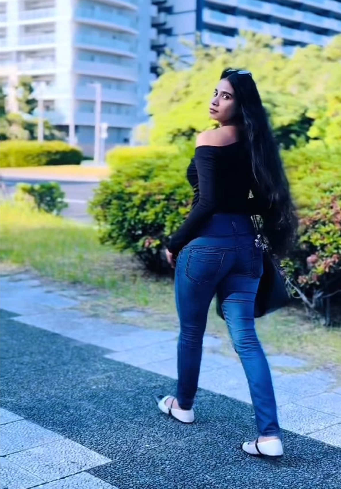 @Dakshizz_€*🖤🐞