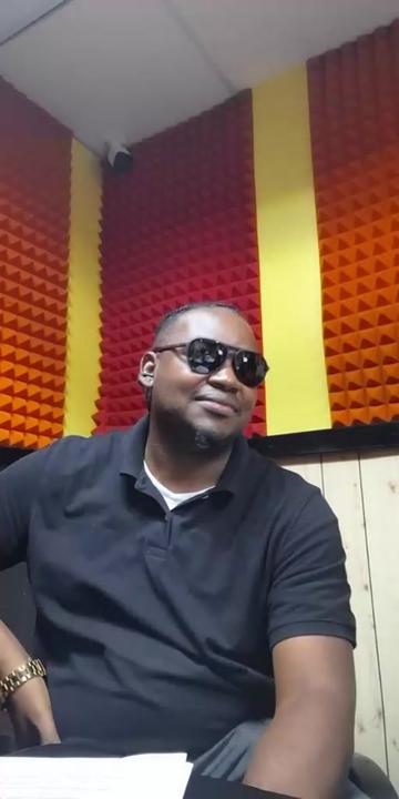 @Chris The-Entertainer Larmond
