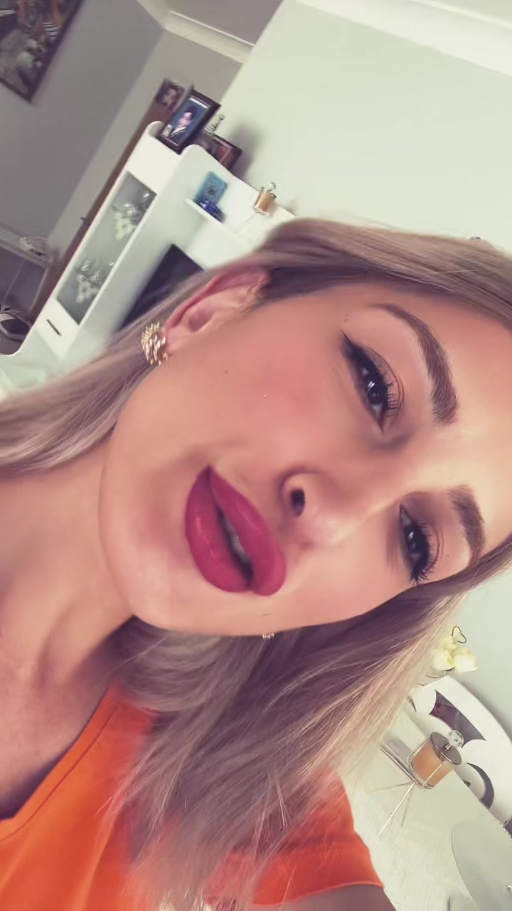 @Ece Nazlı &Ccedil;i&ccedil;ek