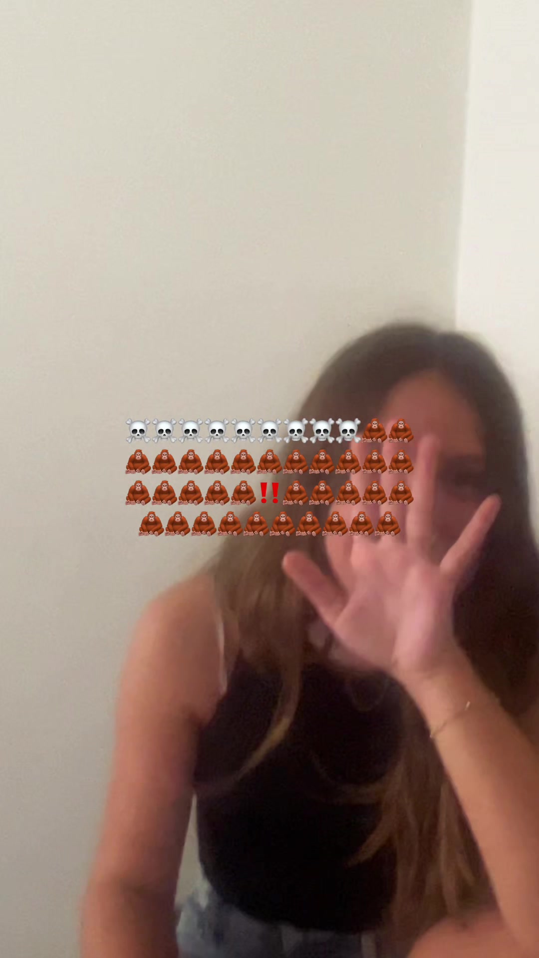 @oque a manu faz?