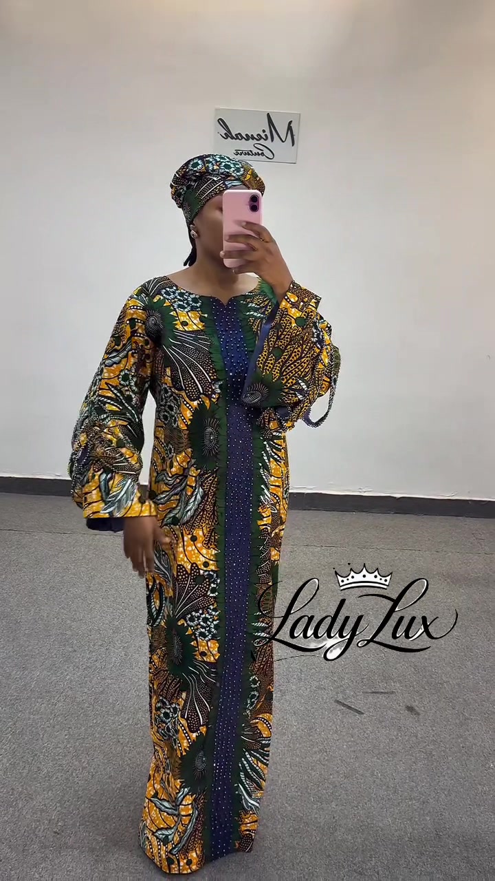 @ladylux_0