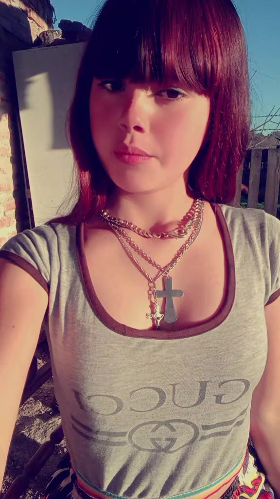 @Valentina