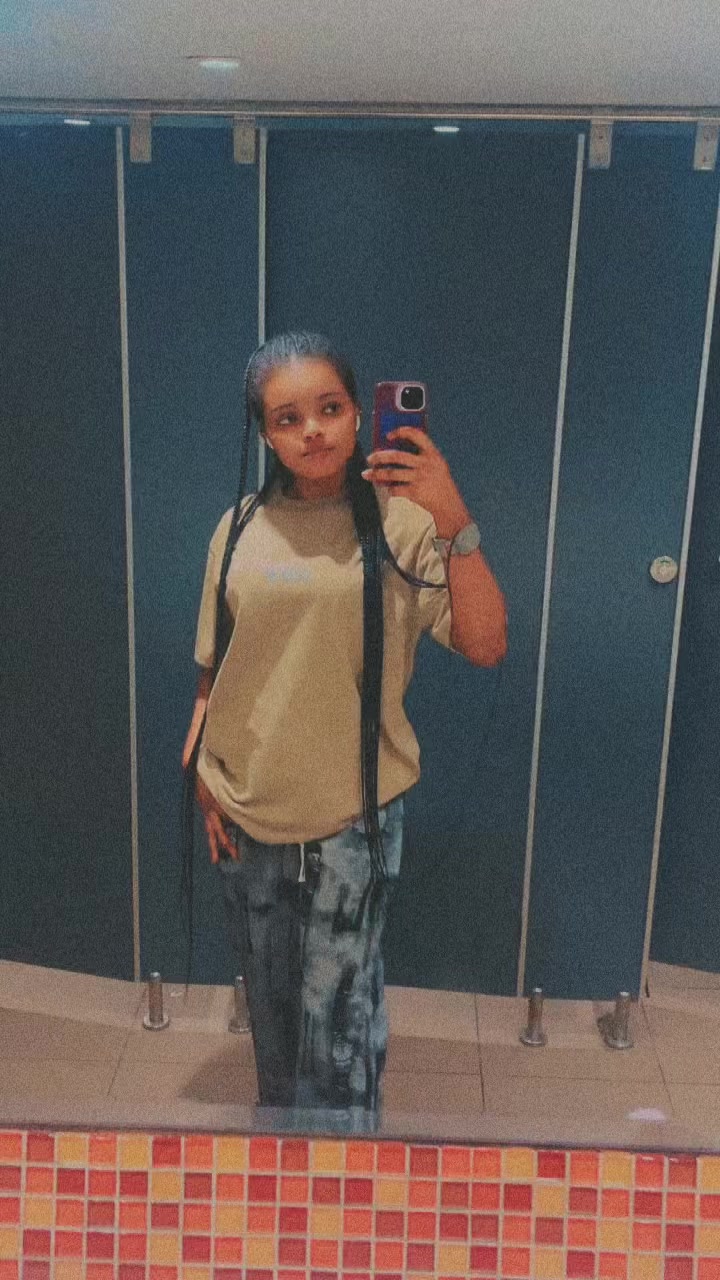 @romanticlady25
