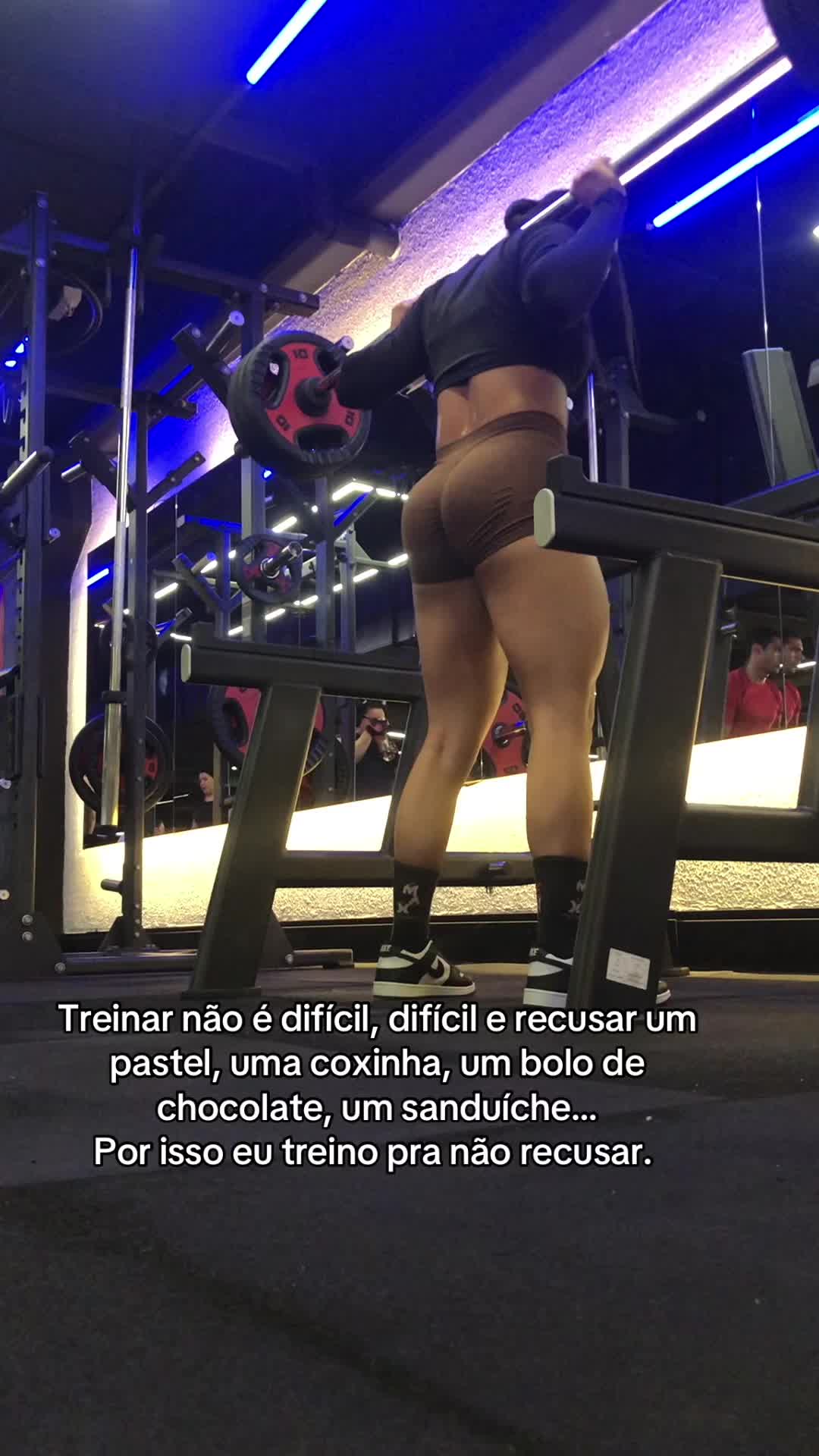@Lara