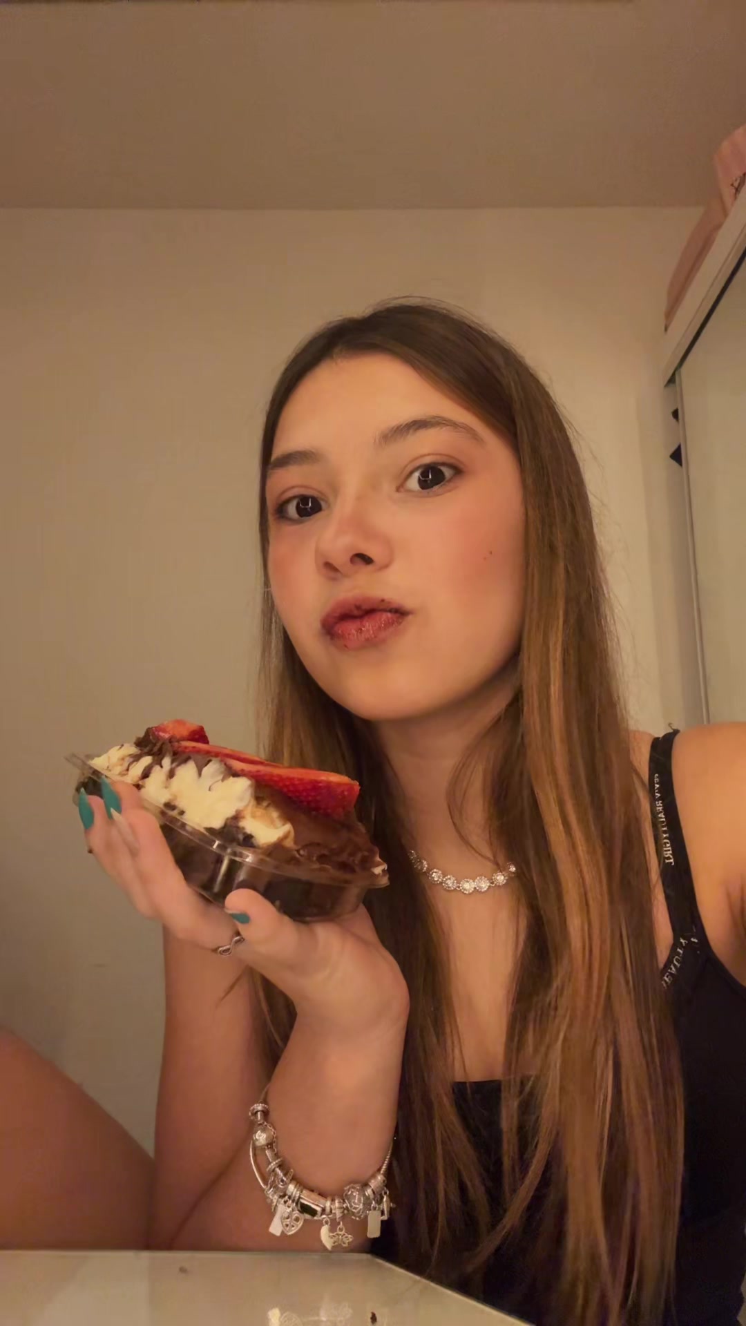 @jujuamancio