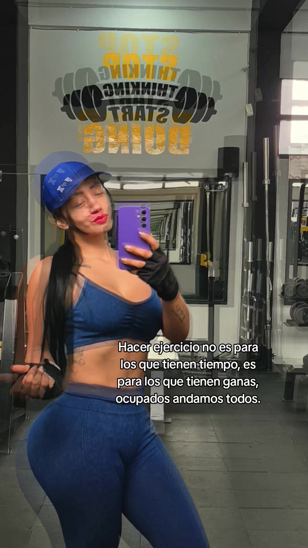 @Julie Vanesa . Te sigue