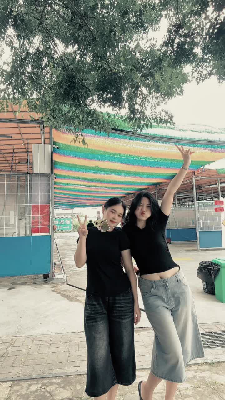 @Lia Amelia