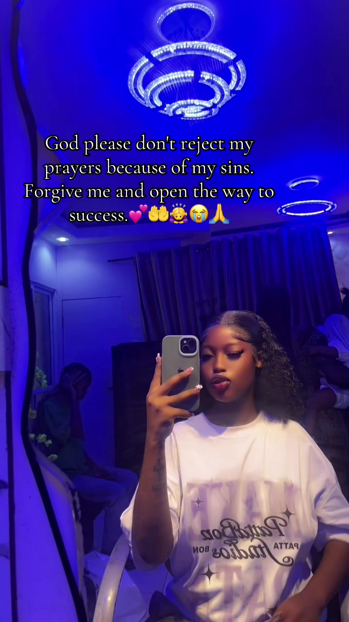 @💕living_Large💕