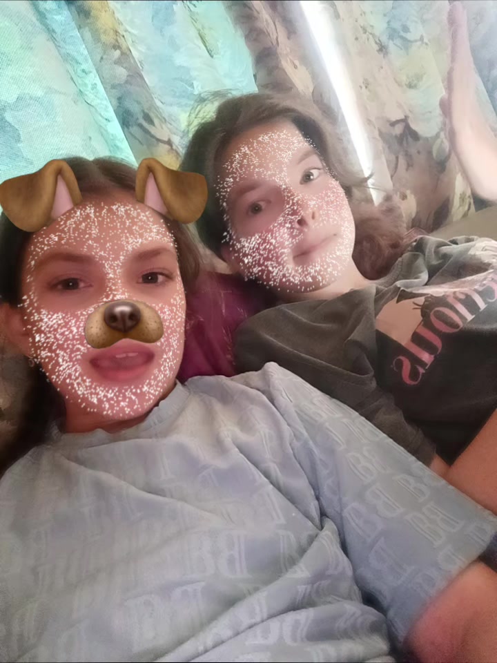 @Melwizxx