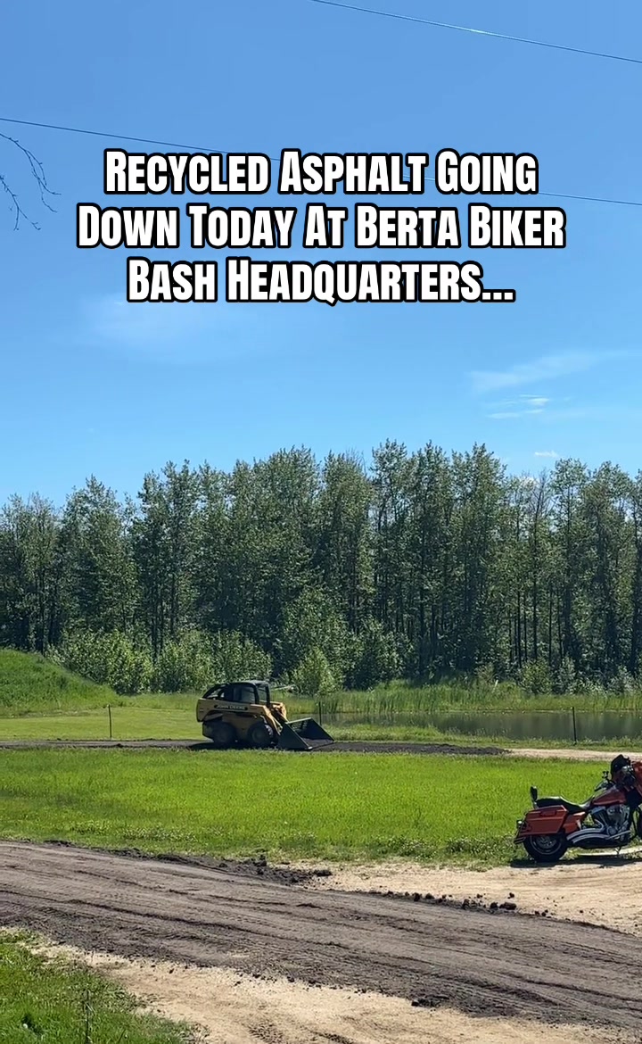 @bertabikerbash&countrylife