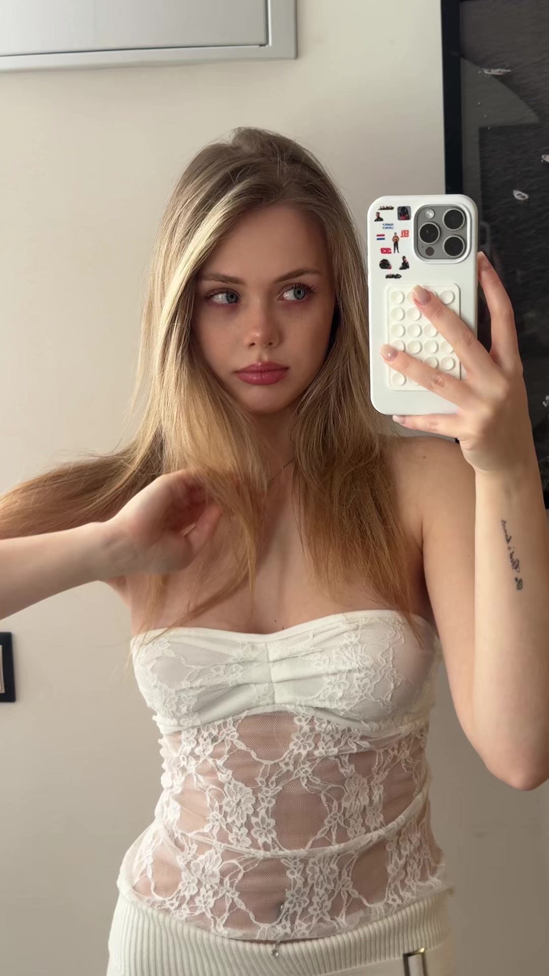 @Milana Kolesnikova