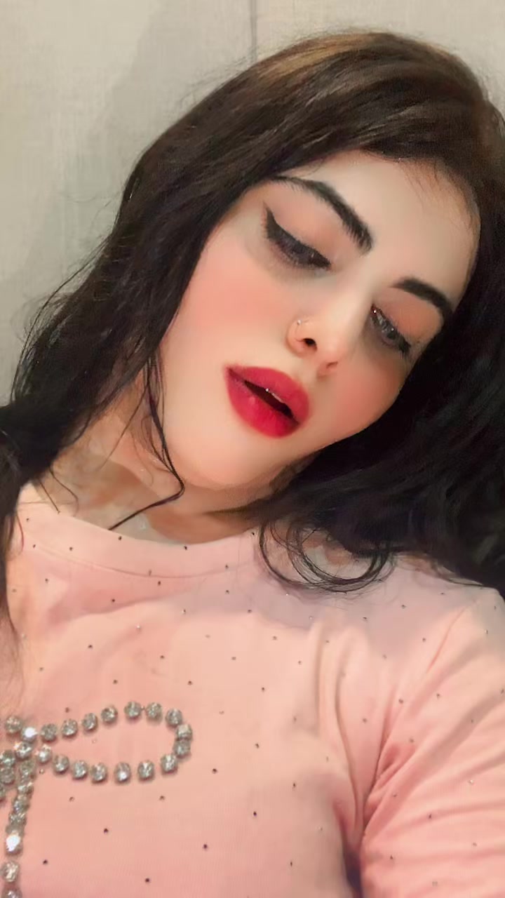 @Only🥵Madihaa