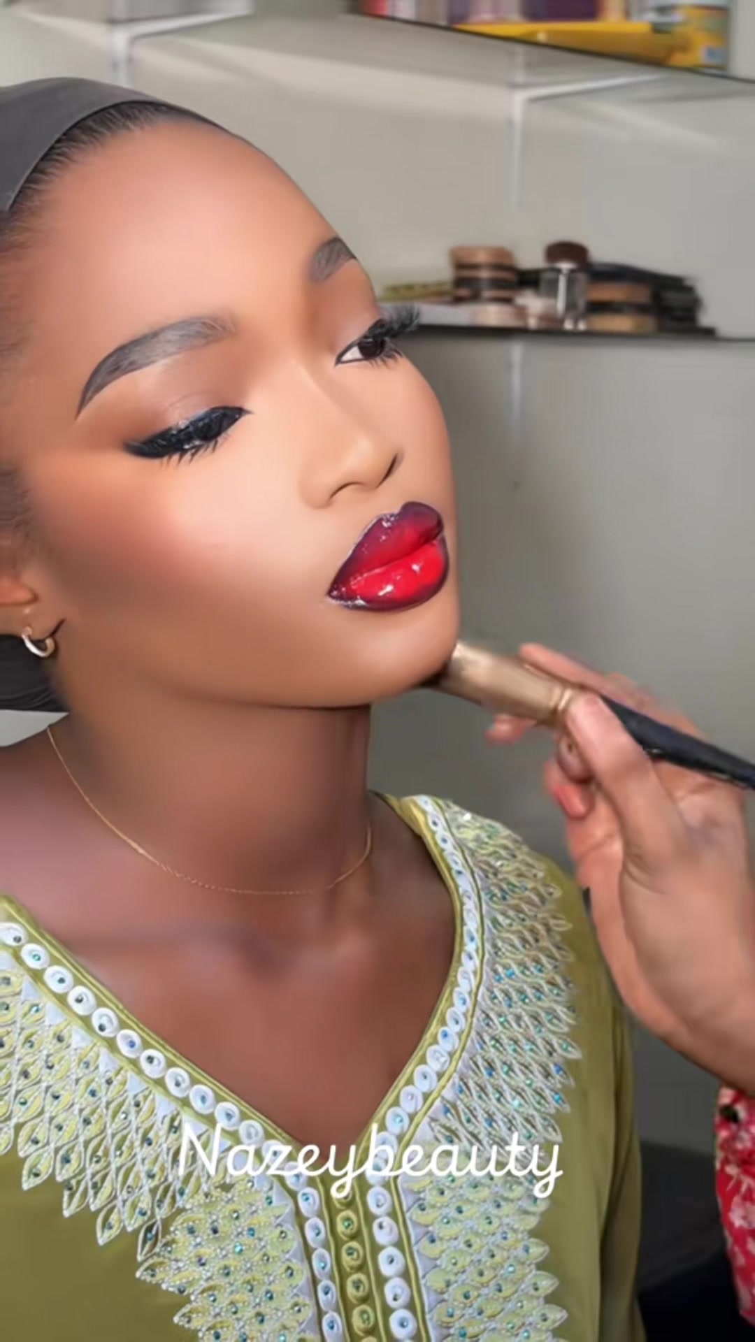 @Nazeybeauty ✨💄