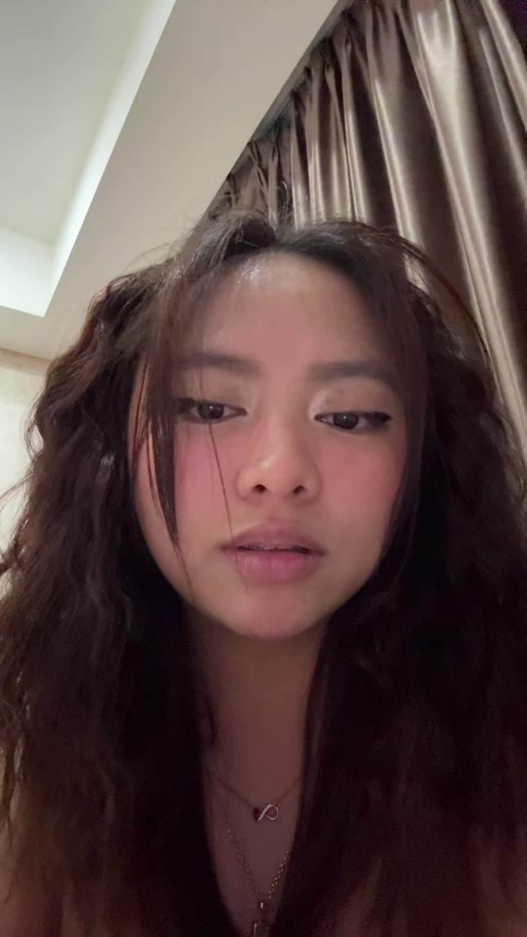 @Riri